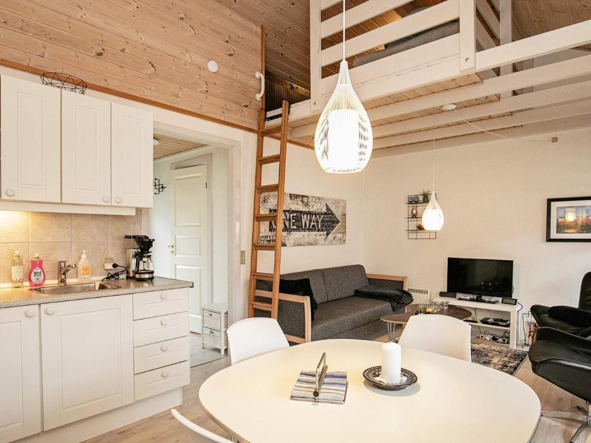 4 Person Holiday Home In R Sk Bing Ærøskøbing Kültér fotó